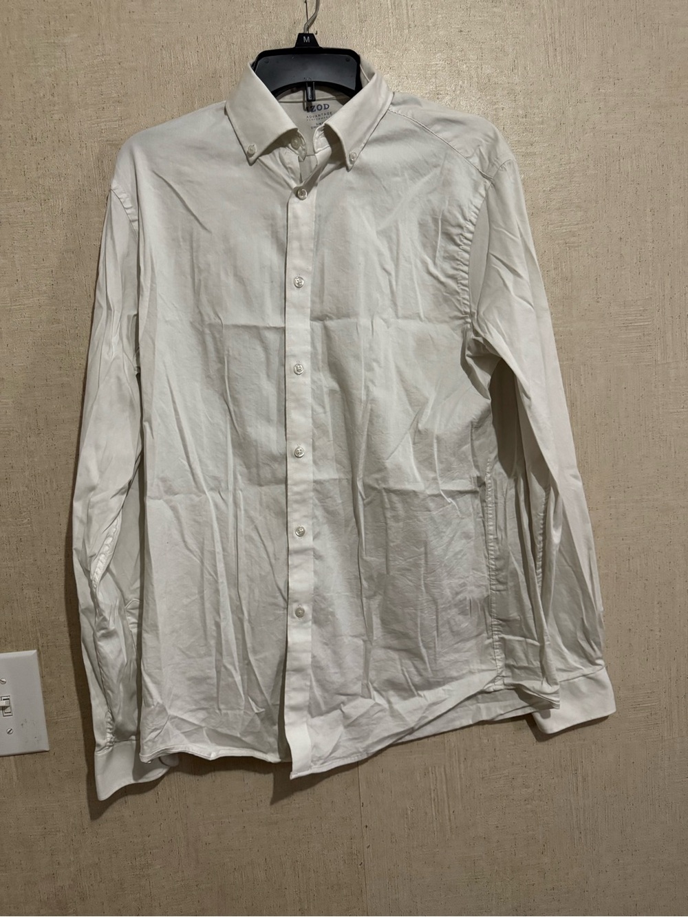 IZOD men’s casual button down